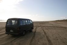 Sir Tristan am Ninety Mile Beach