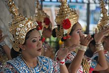 Tänzerinnen am Erawan Shrine